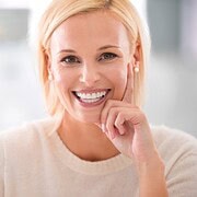 Zahnersatz – Moderne Lösungen für ein strahlendes Lächeln