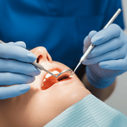 Zahnersatz: Welche Möglichkeiten gibt es? 1 Zahnersatz: Welche Möglichkeiten gibt es?